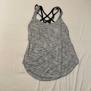 VGUC size 4 lululemon work out tank with bra attached